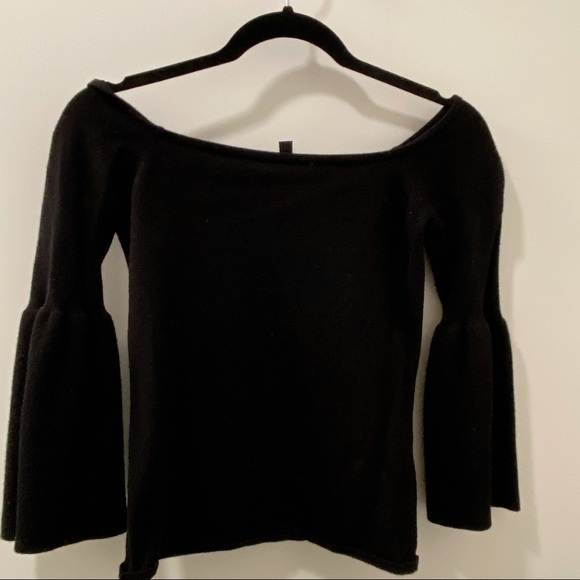 Guess off shoulder sweater - Picture 5 of 5